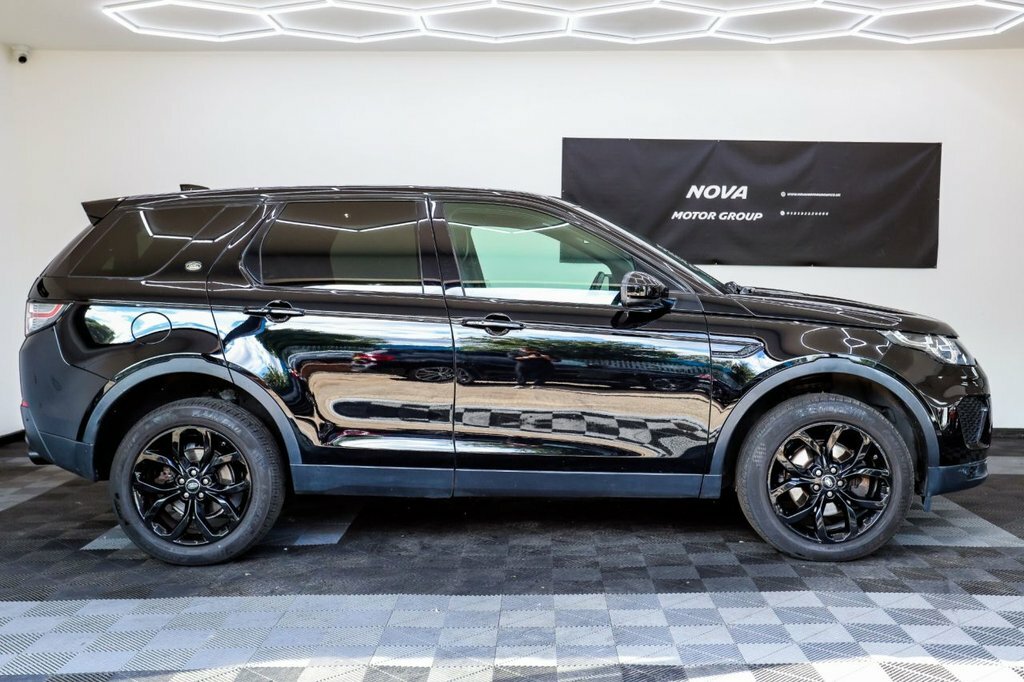 Land Rover Discovery Sport 2L Landmark BD19UGV Black #5