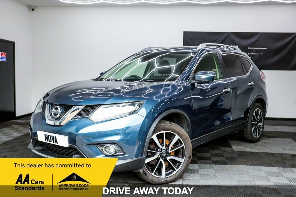 Nissan X-Trail 1.6L Tekna Blue