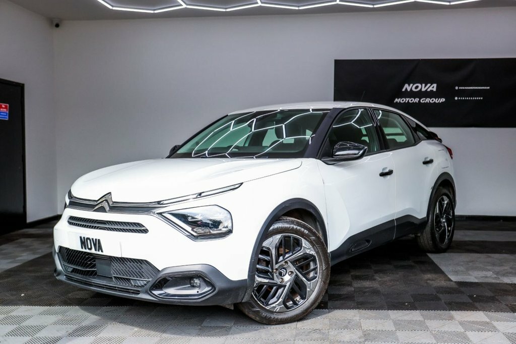 Citroen C4 1.2L Sense White #2