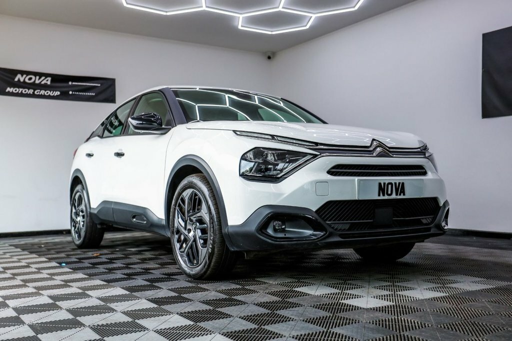 Citroen C4 1.2L Sense White #3