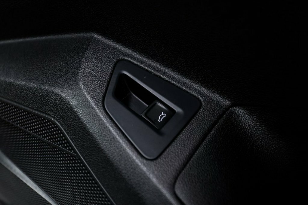 Volkswagen Touareg 3.0 V6 Tdi 4Motion Sel Tech Tip #38