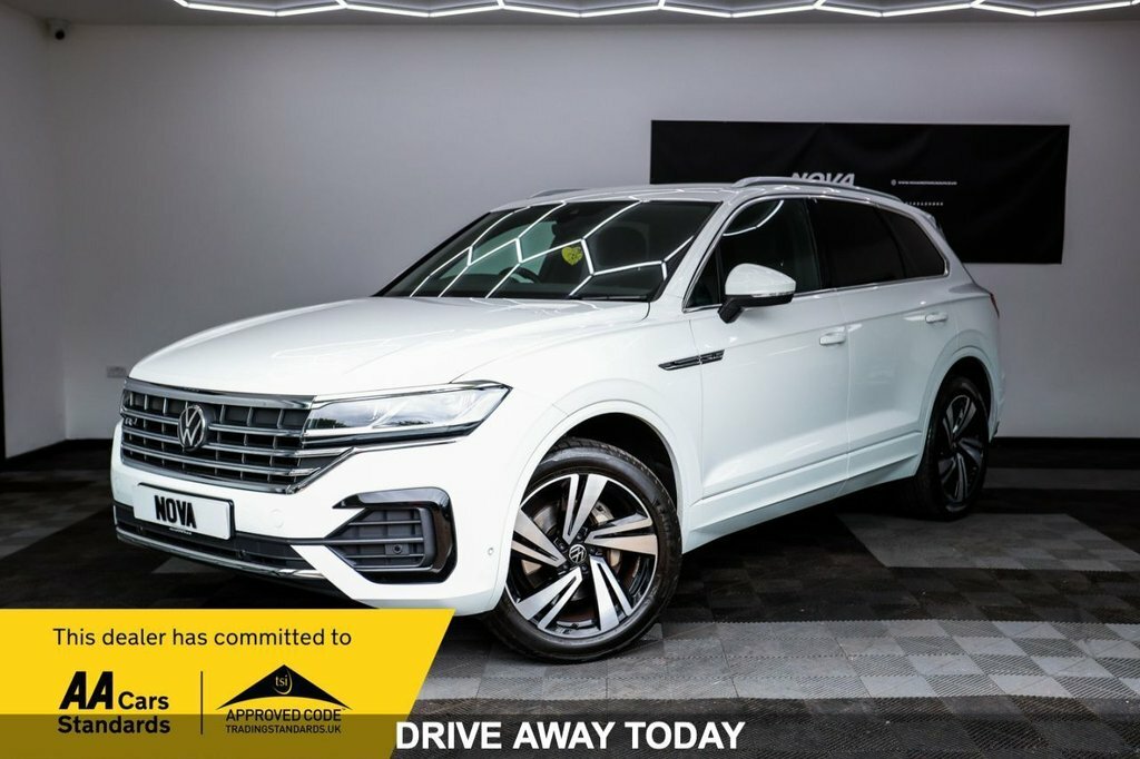 Volkswagen Touareg 3L R-line Tech White