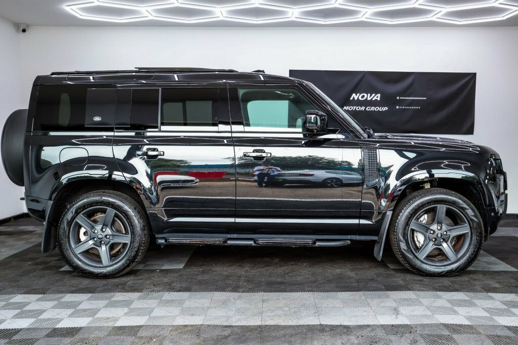 Land Rover Defender 110 3L X-dynamic Se Black #5