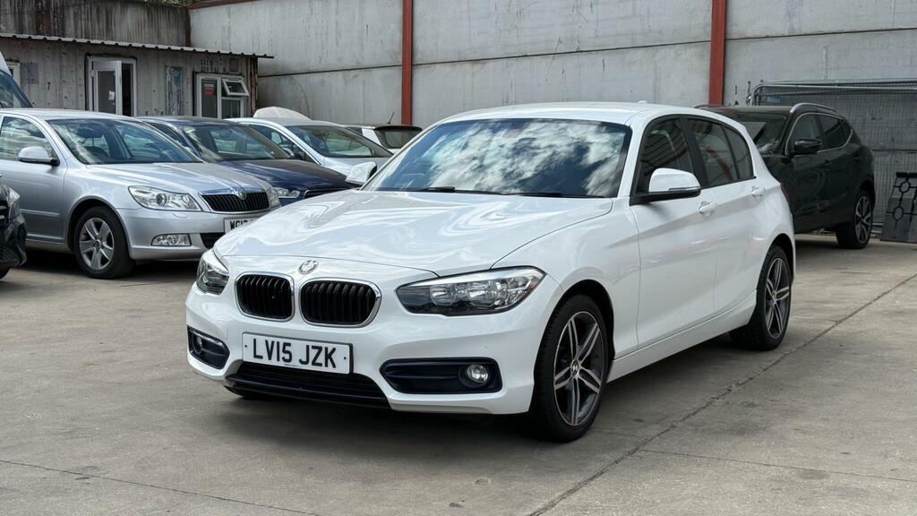 BMW 1 Series Sport White #3