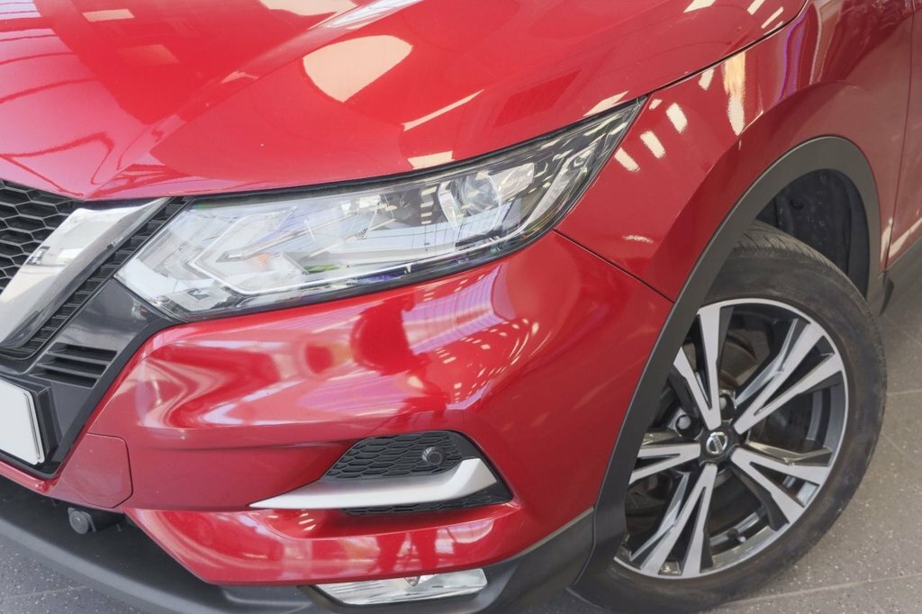 Nissan Qashqai 1.5L N-connecta EU18STX Red #5