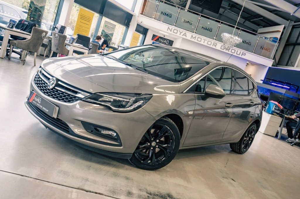 Vauxhall Astra 1.6L Sri Grey #3