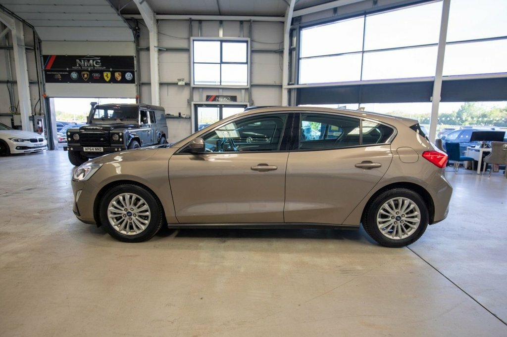 Ford Focus 1.0T Ecoboost St-line Euro 6 Ss White #33