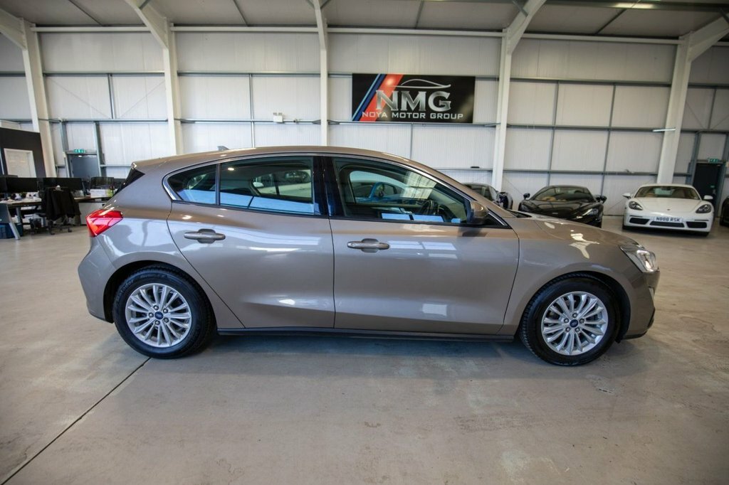 Ford Focus 1.0T Ecoboost St-line Euro 6 Ss White #32