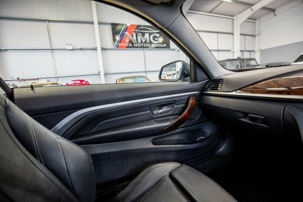 BMW 4 Series Gran Coupe 420D M Sport White #32