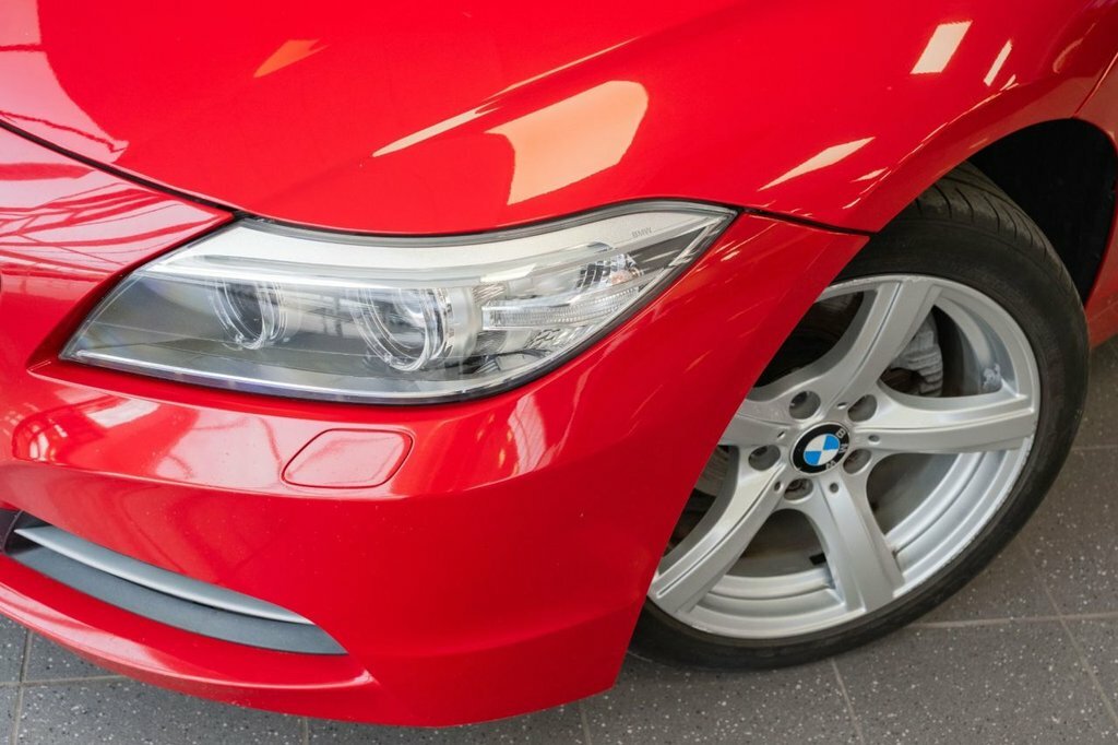 BMW Z4 Convertible Red #5