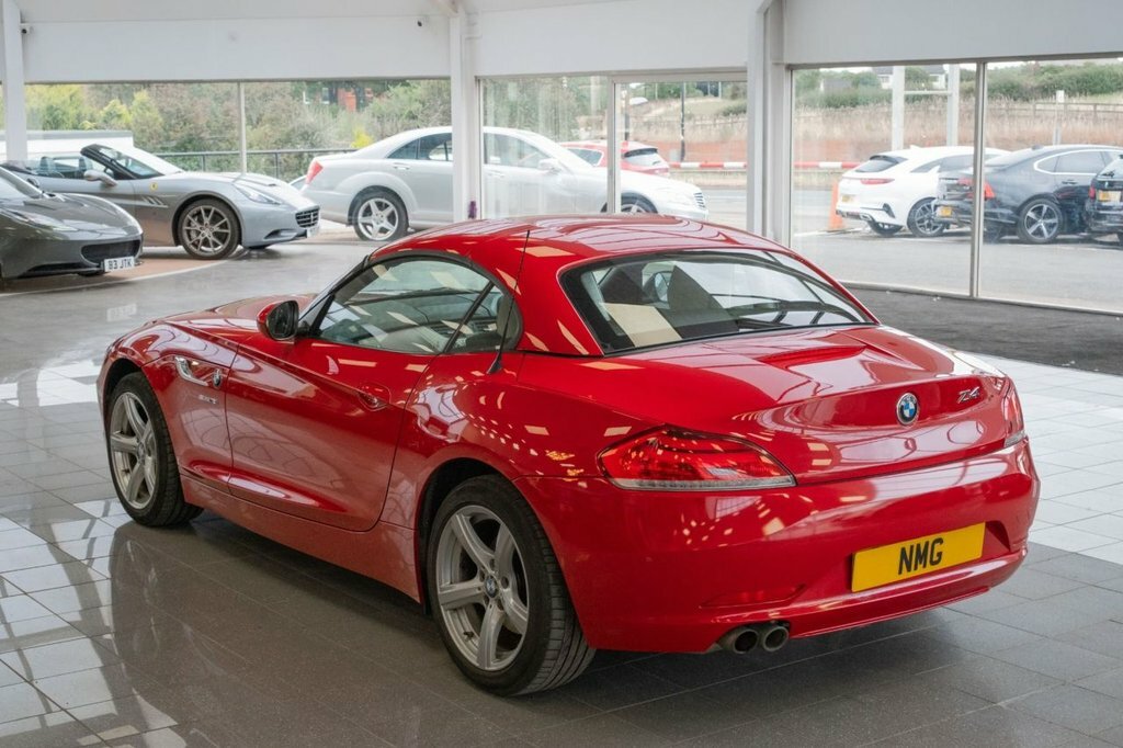 BMW Z4 Convertible Red #4