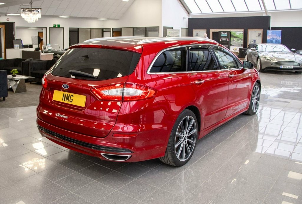 Ford Mondeo 2L Vignale Red #6
