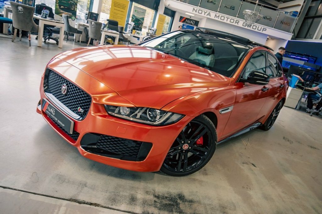 Jaguar XE 3L S Orange #3