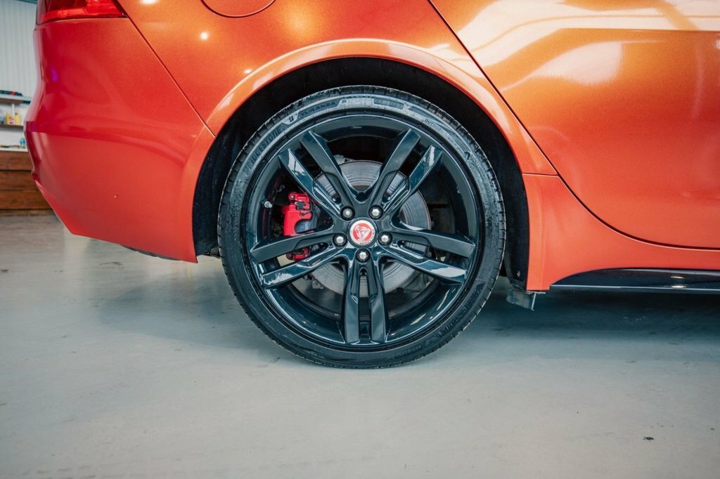 Jaguar XE 3L S Orange #5