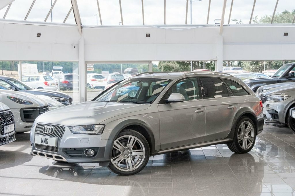 Audi A4 Allroad 2L Sport Silver