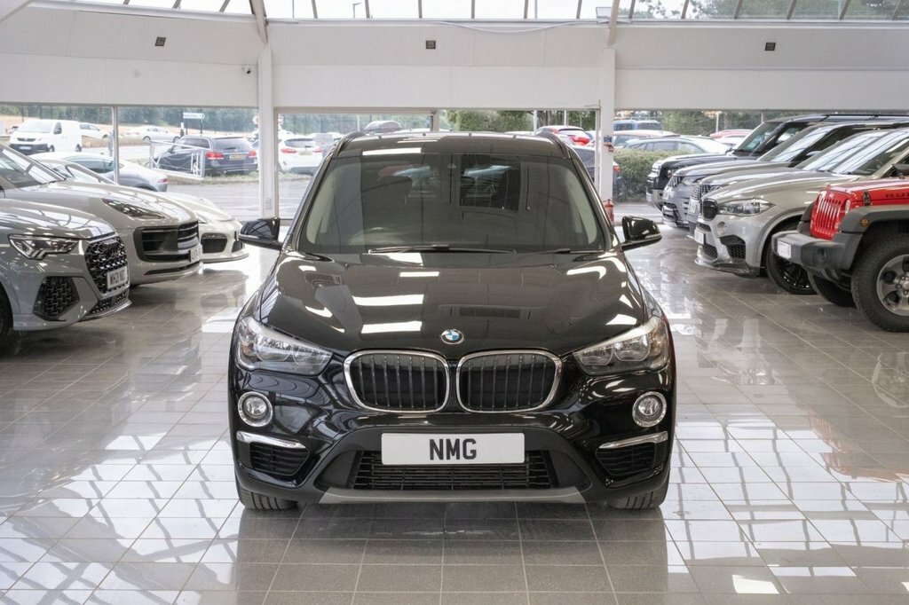 BMW X1 2L Se Black #6