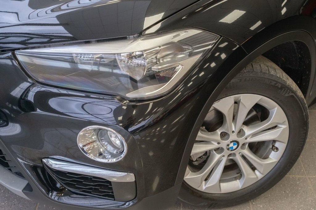 BMW X1 2L Se Black #5