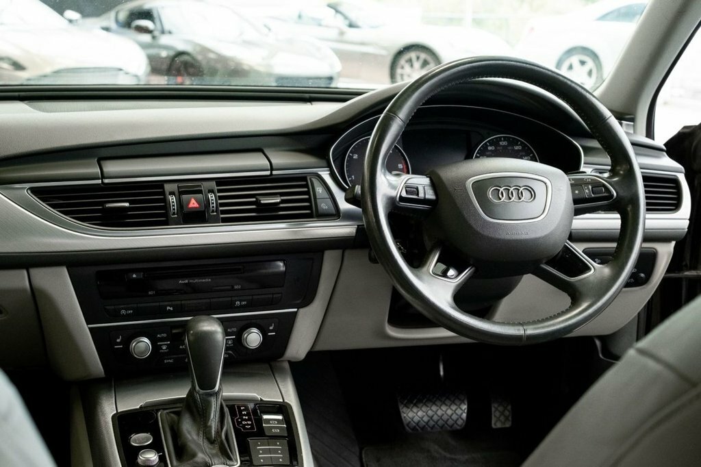 Audi A6 Avant 2L Se Executive Black #2