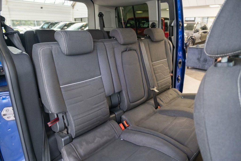 Ford Grand Tourneo Connect Tdci Zetec #37