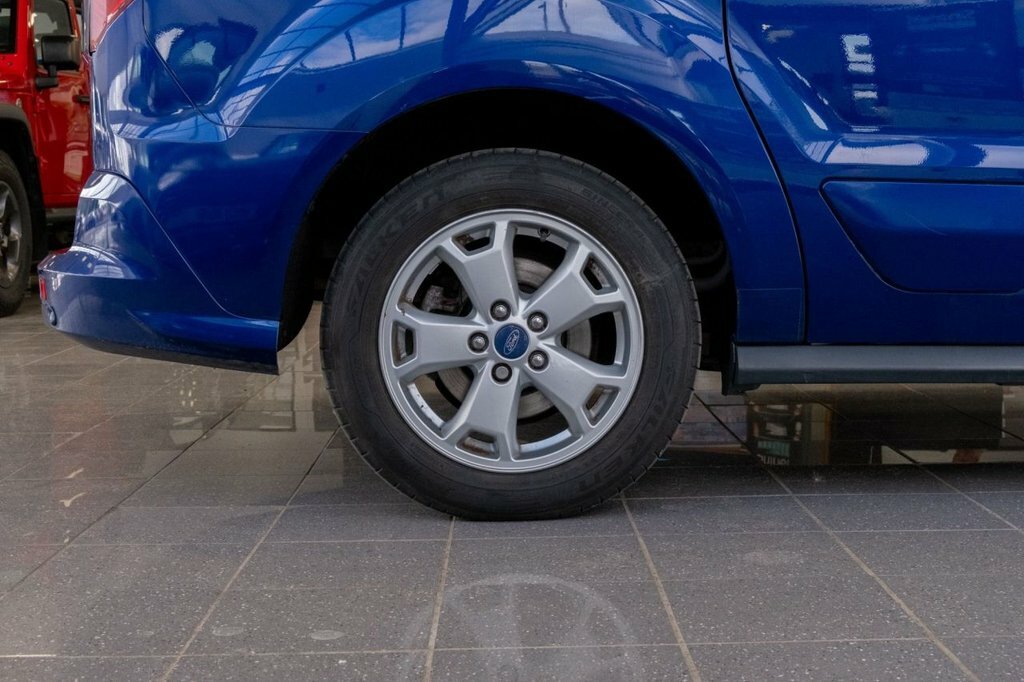 Ford Grand Tourneo Connect Tdci Zetec #20