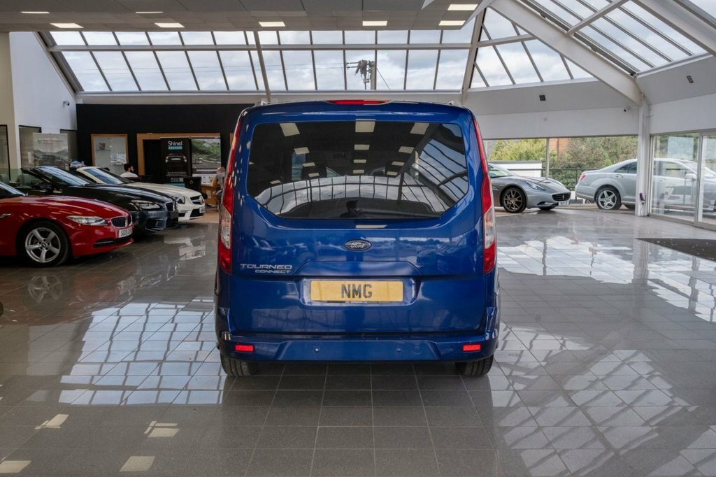 Ford Grand Tourneo Connect Tdci Zetec #10