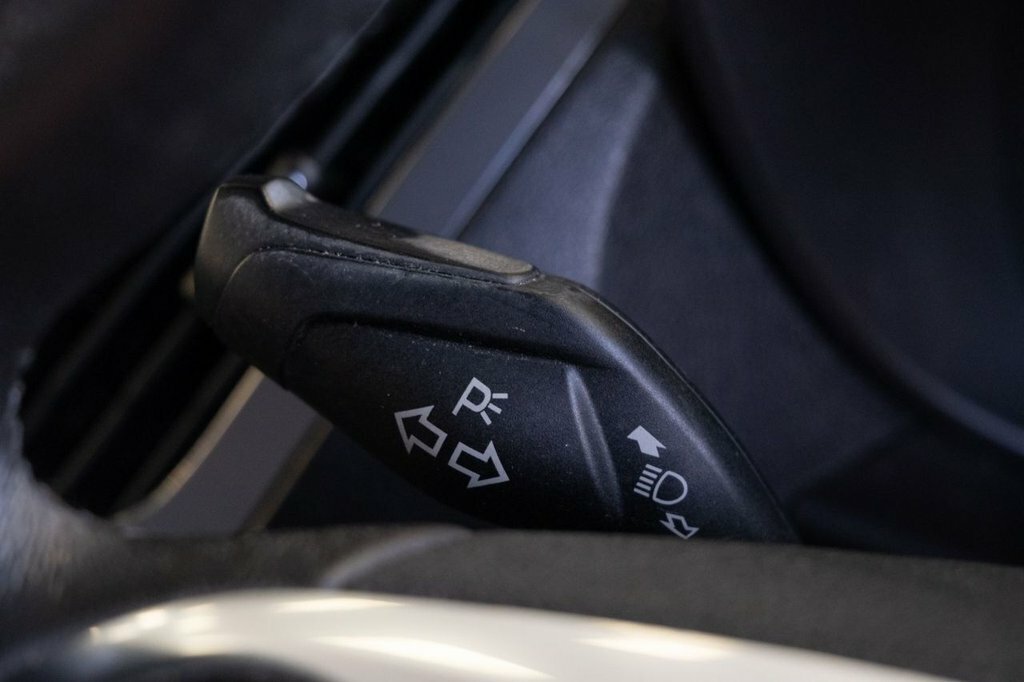 Ford Grand Tourneo Connect Tdci Zetec #30