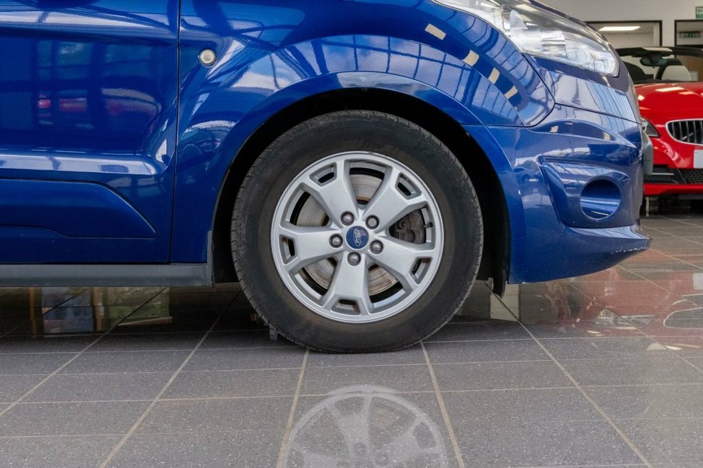 Ford Grand Tourneo Connect Tdci Zetec #19