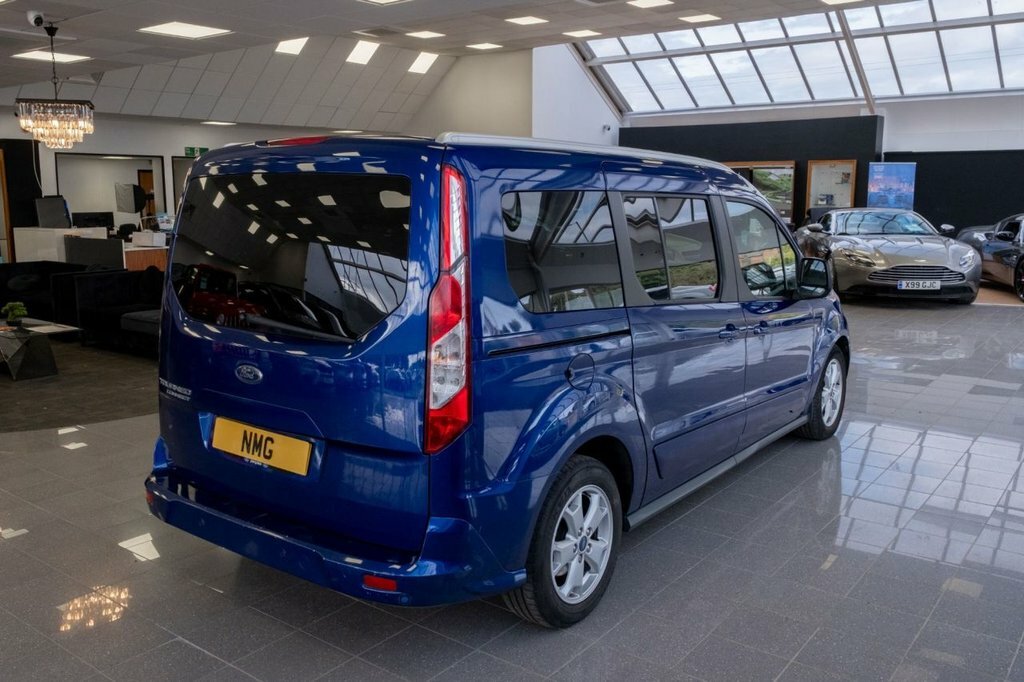 Ford Grand Tourneo Connect Tdci Zetec #9