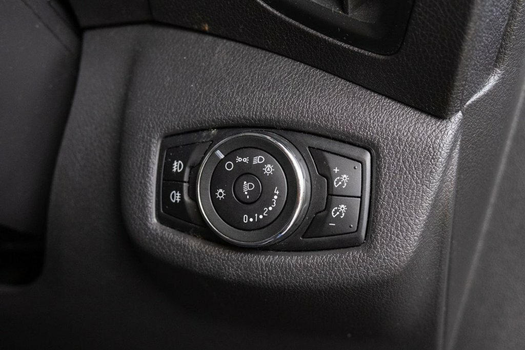 Ford Grand Tourneo Connect Tdci Zetec #29