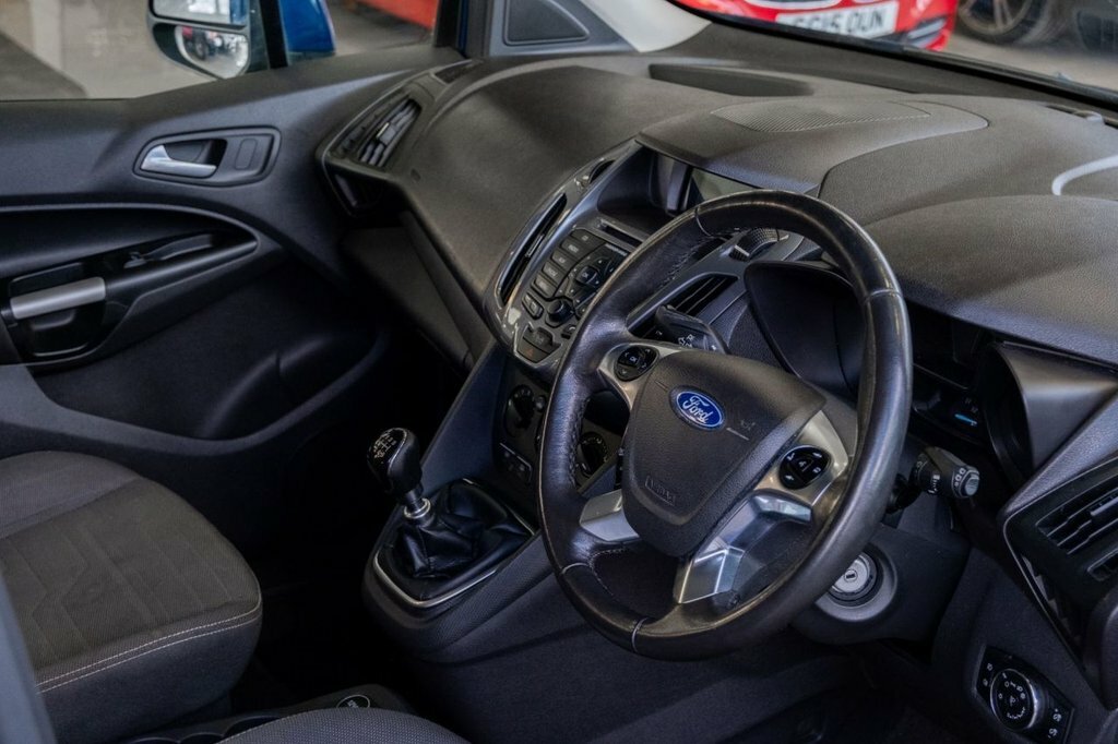 Ford Grand Tourneo Connect 1.5L Titanium Blue #2