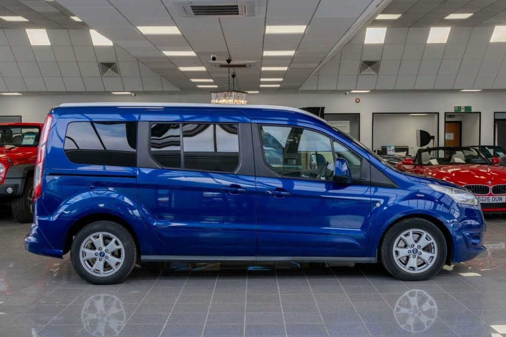 Ford Grand Tourneo Connect Tdci Zetec #8