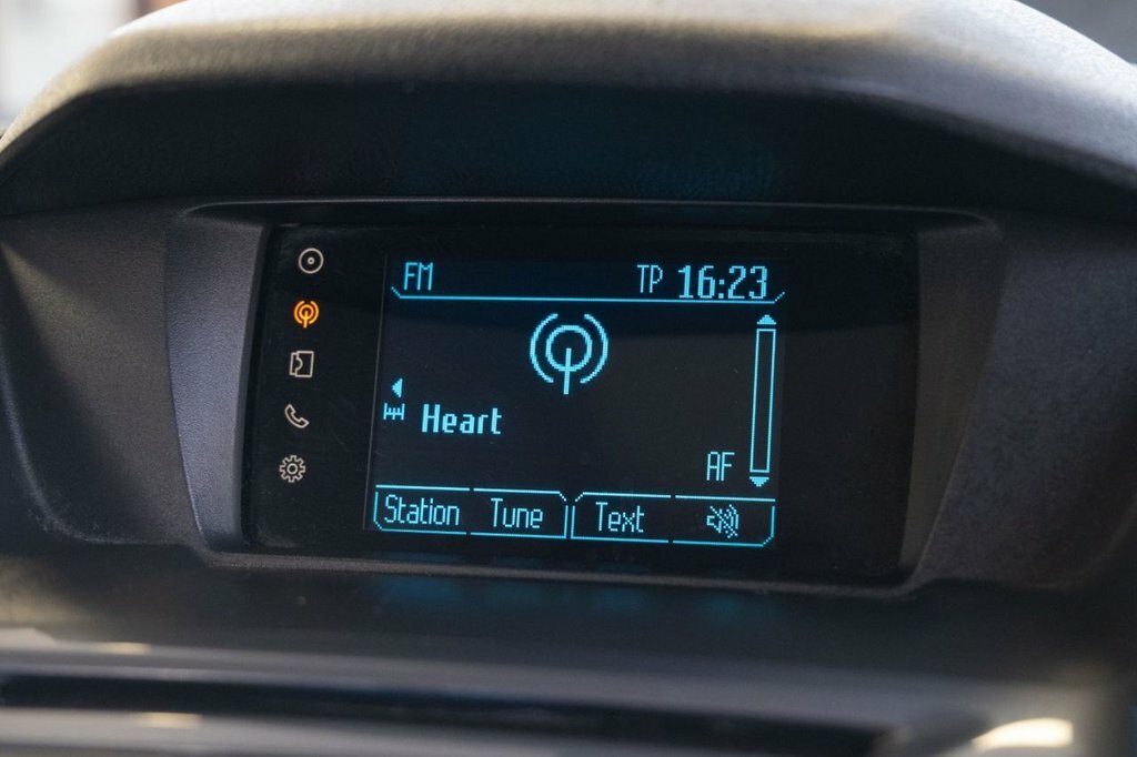 Ford Grand Tourneo Connect Tdci Zetec #34