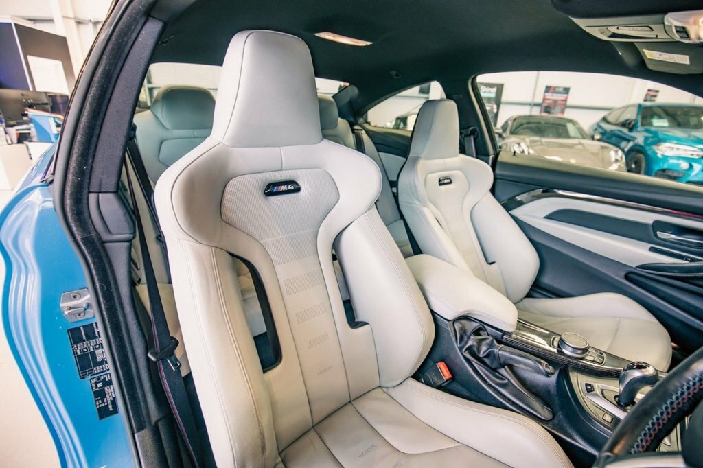 BMW M4 3L Competition Blue #6