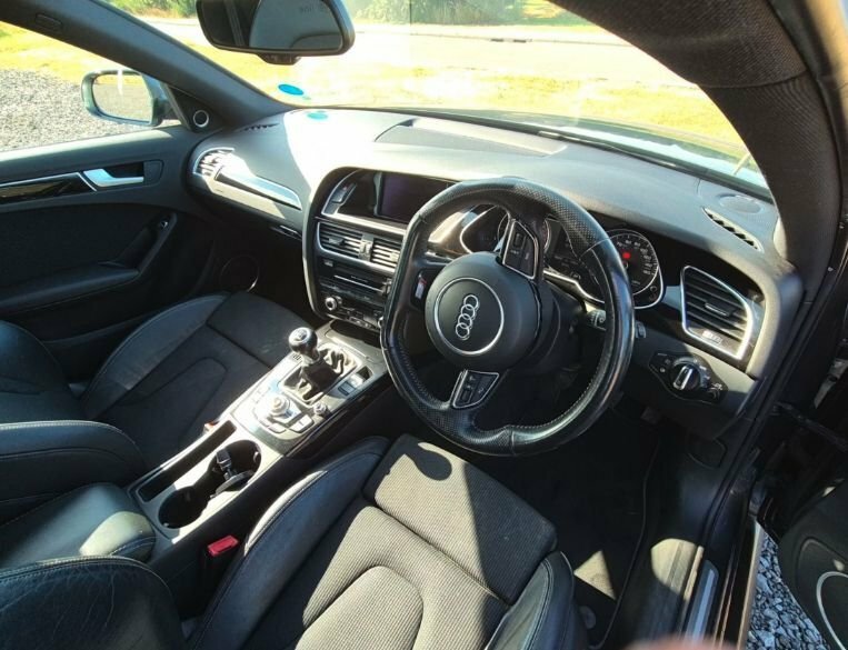 Audi A4 2L Black Edition Grey #3