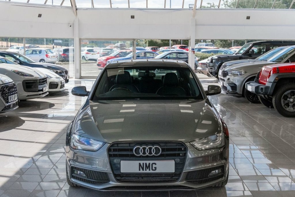 Audi A4 2L Black Edition Grey #6
