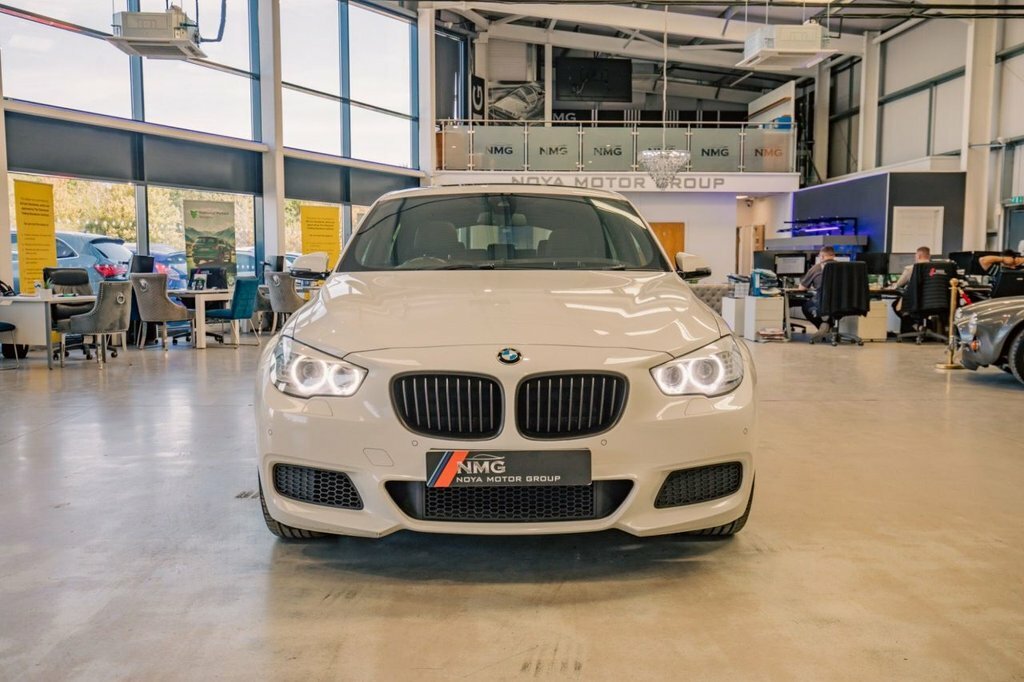 BMW 5 Series Gran Turismo 520D M Sport Gt White #24