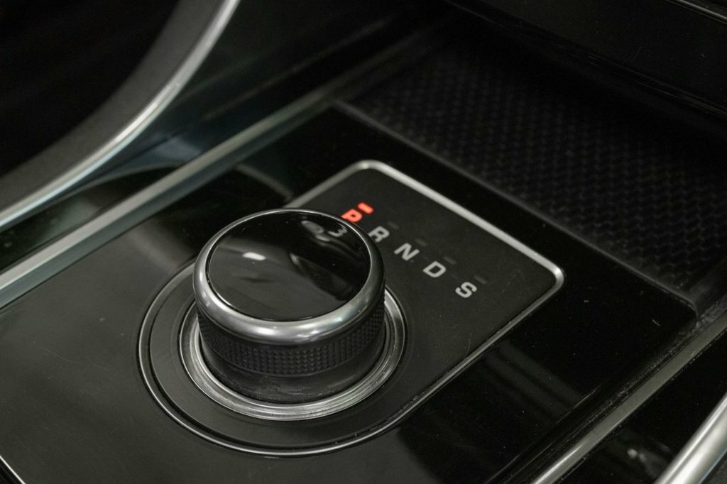 Jaguar XE 2L Portfolio Grey #3