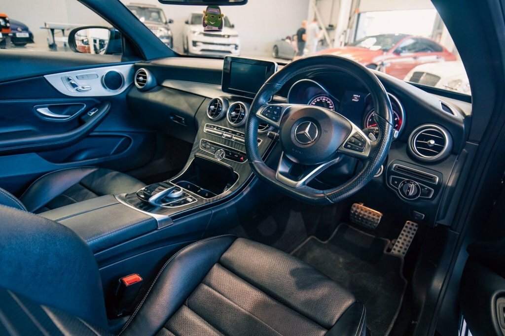 Mercedes-Benz C Class 2L Amg Line Grey