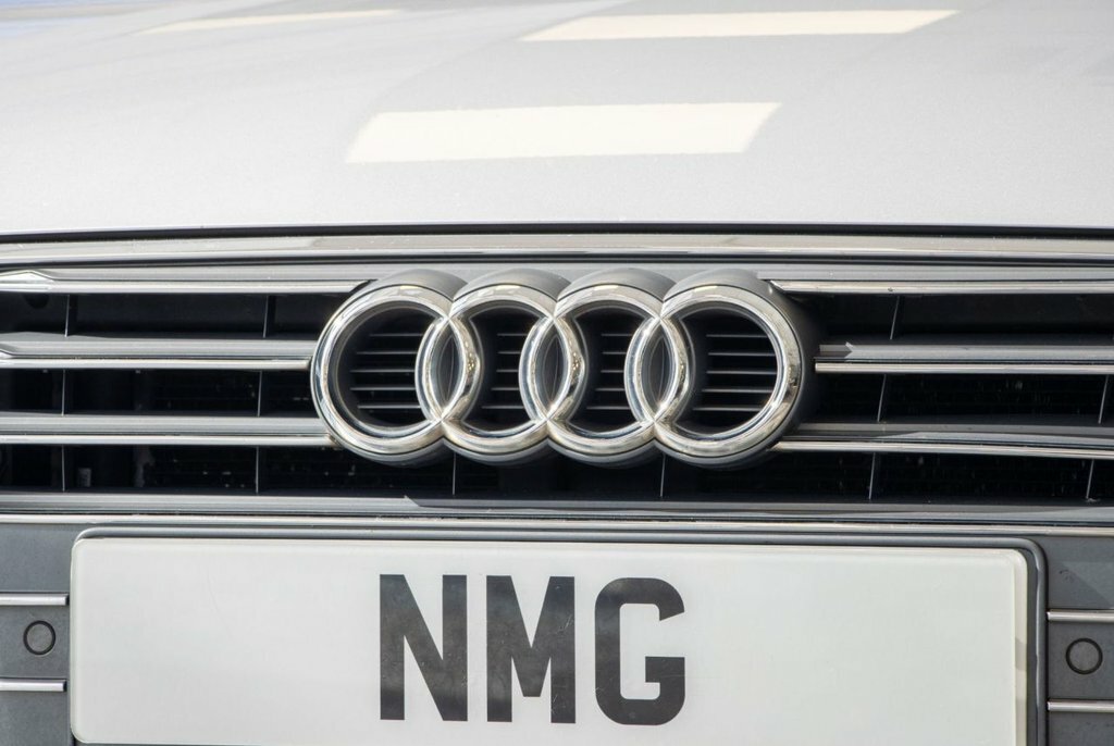 Audi A4 Avant Estate 2.0 Tdi Ultra Sport S Tronic Euro 6 Ss 5 Grey #20