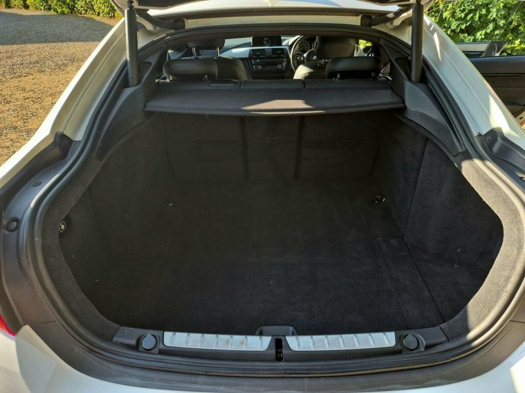 BMW 4 Series Gran Coupe 2L M Sport White #6