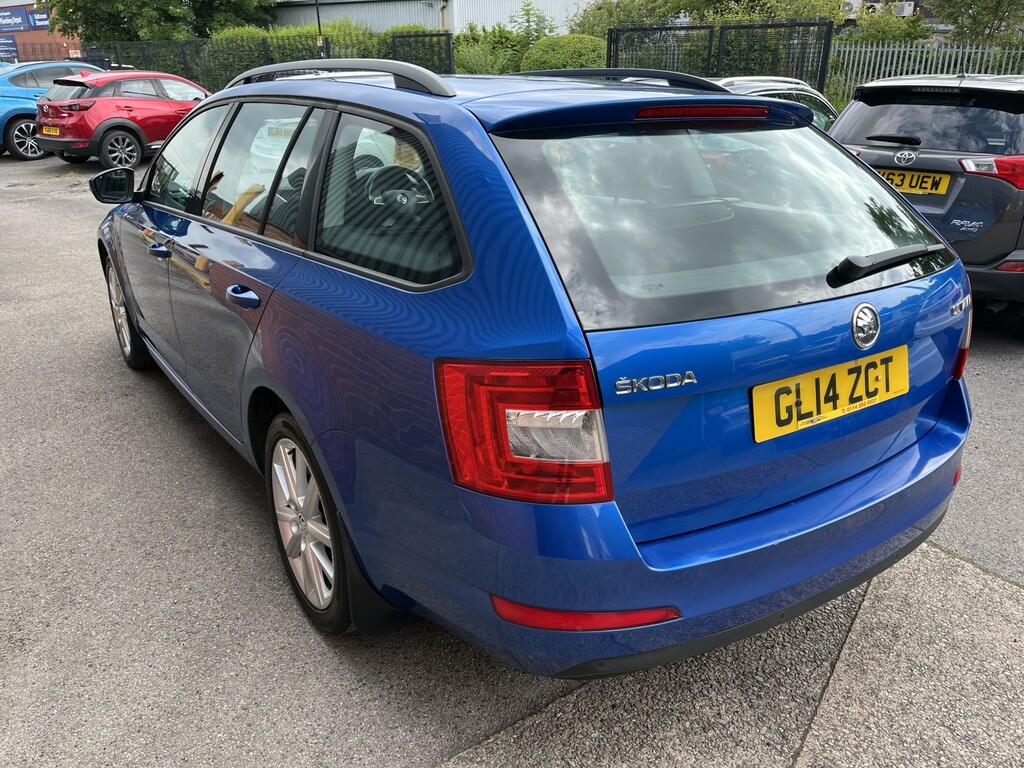 Skoda Octavia 1.6 Tdi Se 2014 Blue #5