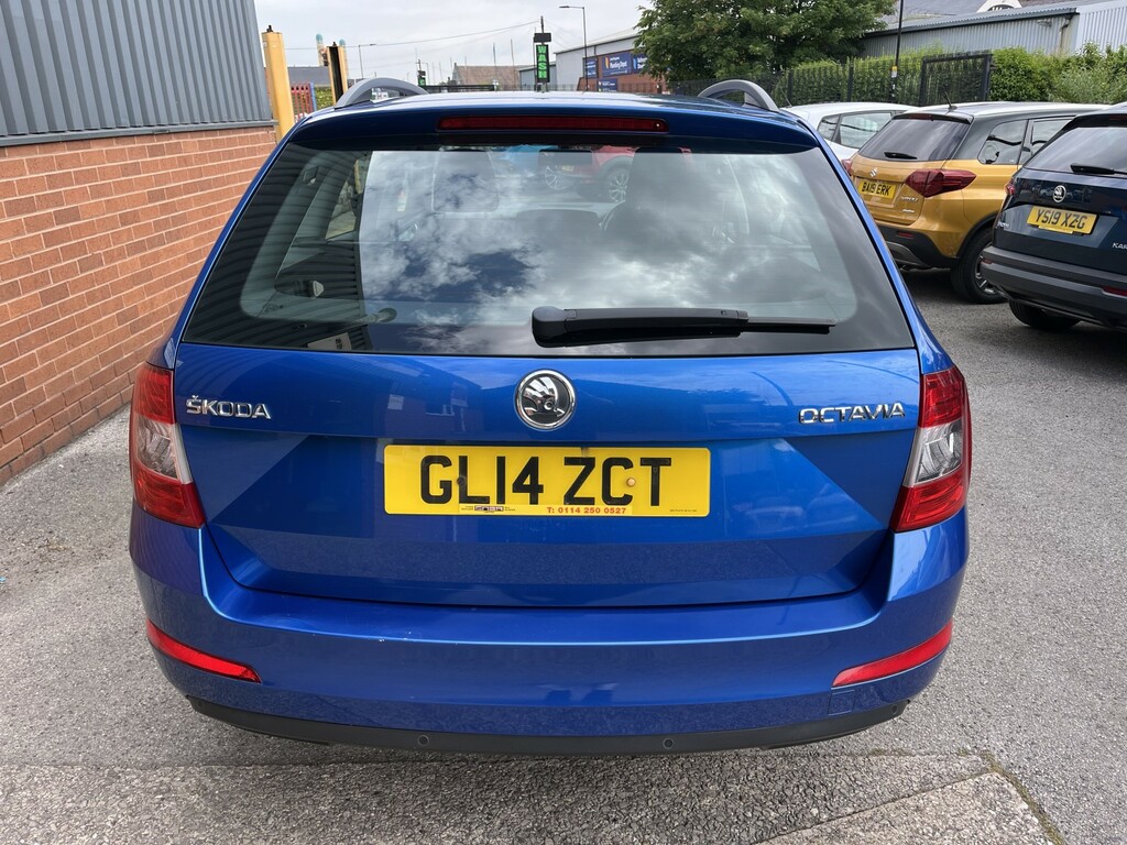 Skoda Octavia 1.6 Tdi Se 2014 Blue #4
