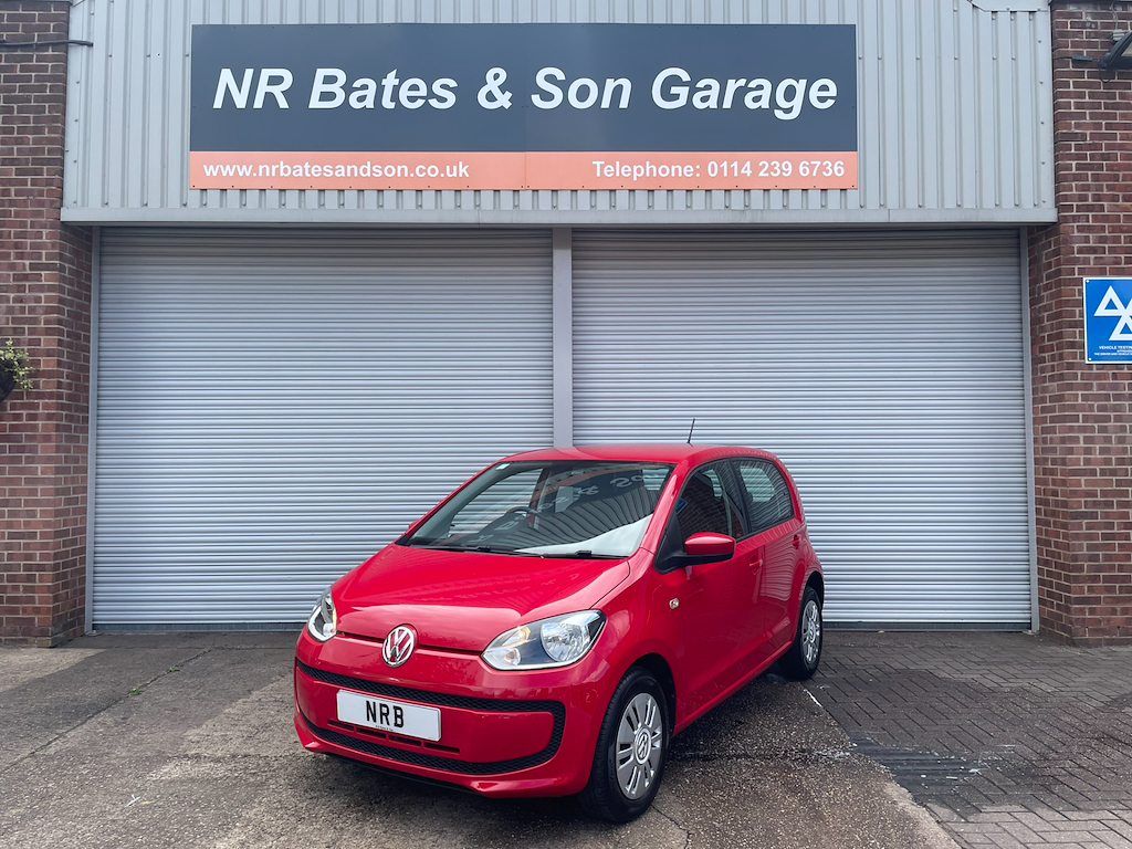 Volkswagen Up Move Up Red