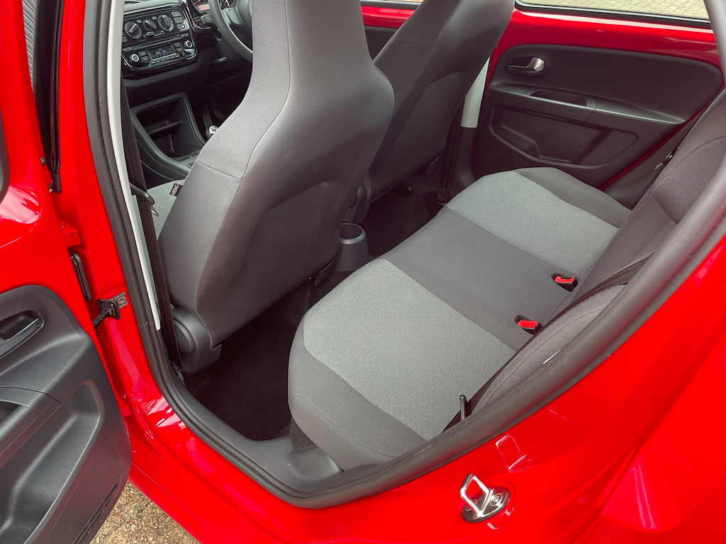 Volkswagen Up High 1.0 75 Ps 5-Speed Red #9