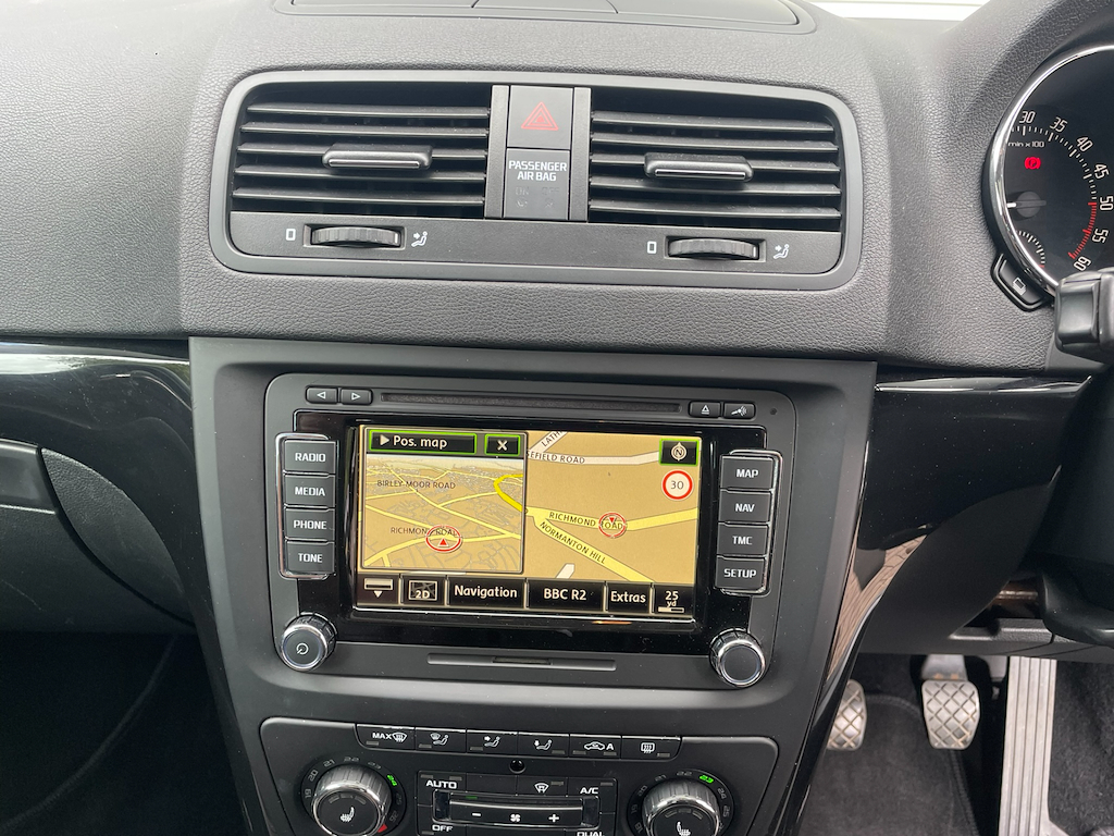 Skoda Yeti Suv Outdoor Elegance 2.0 Tdi 4X4 2014 Green #13