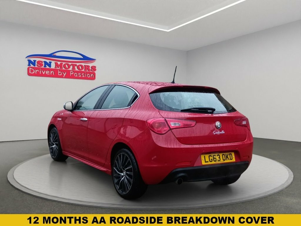 Alfa Romeo Giulietta 1.4 Tb Multiair Sportiva Hatchback Tct Red #2