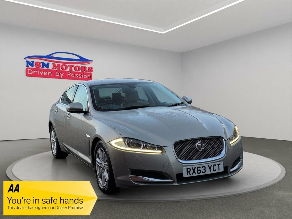 Jaguar XF 2.2D Luxury Saloon Euro 5 Ss 2 Gold