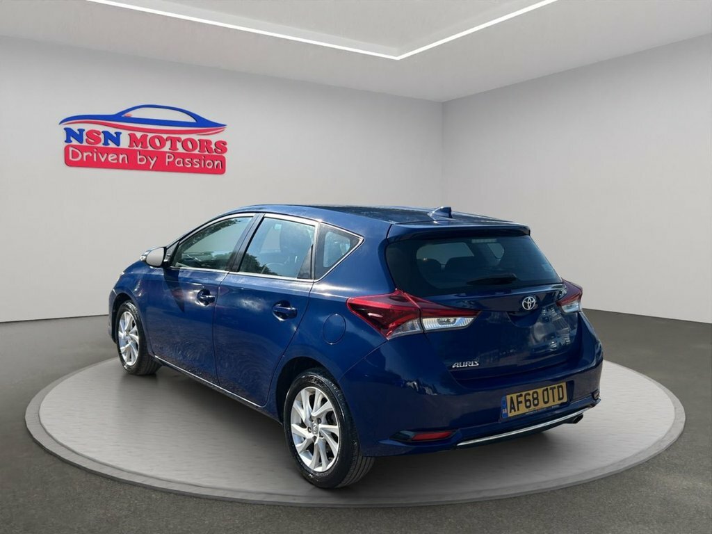 Toyota Auris 1.2 Vvt-i Icon Hatchback Euro 6 Blue #2