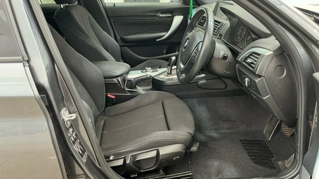 BMW 1 Series 2.0 118D Sport Hatchback Euro 5 S Grey #3