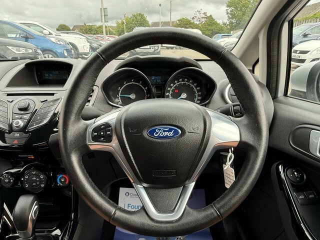 Ford Fiesta Ecoboost Zetec Hatchback Silver #6